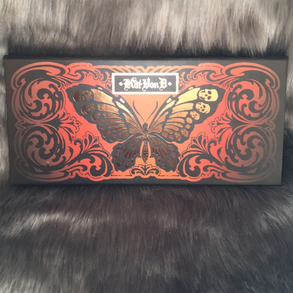 NWOB Kat Von D Monarch Eyeshadow Palette